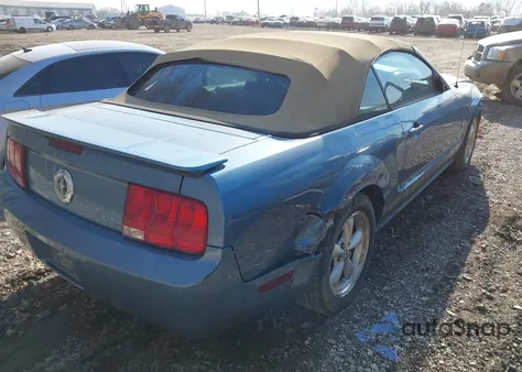 2007 Ford Mustang V6 Deluxe/V6 Premium z USA, uszkodzony, nr VIN 1ZVHT84N175324146